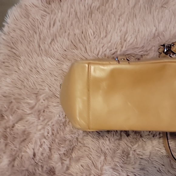 Coach D0882F12343 Light Brown Leather Shoulder Bag Handbag Purse - Picture 6 of 11